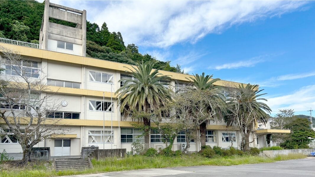 Genkai data center